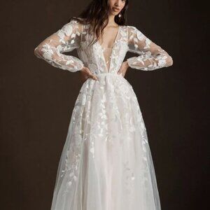 Willowby by Watters Olena Wedding Gown Size 6 and 14